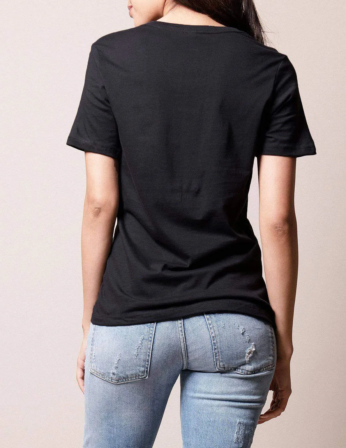 Bee Mindful Scoop Neck Tee