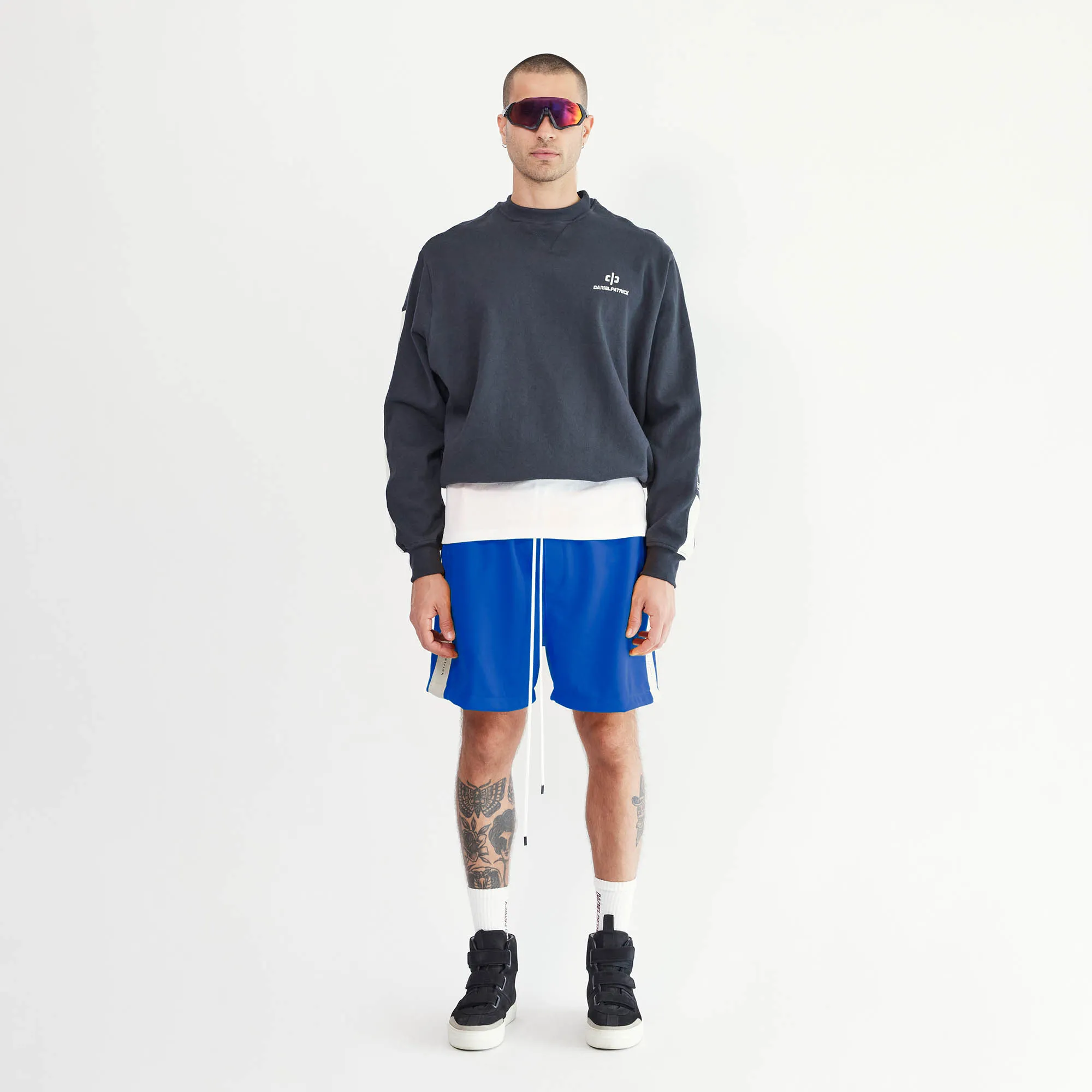 classic gym short / cobalt   ivory