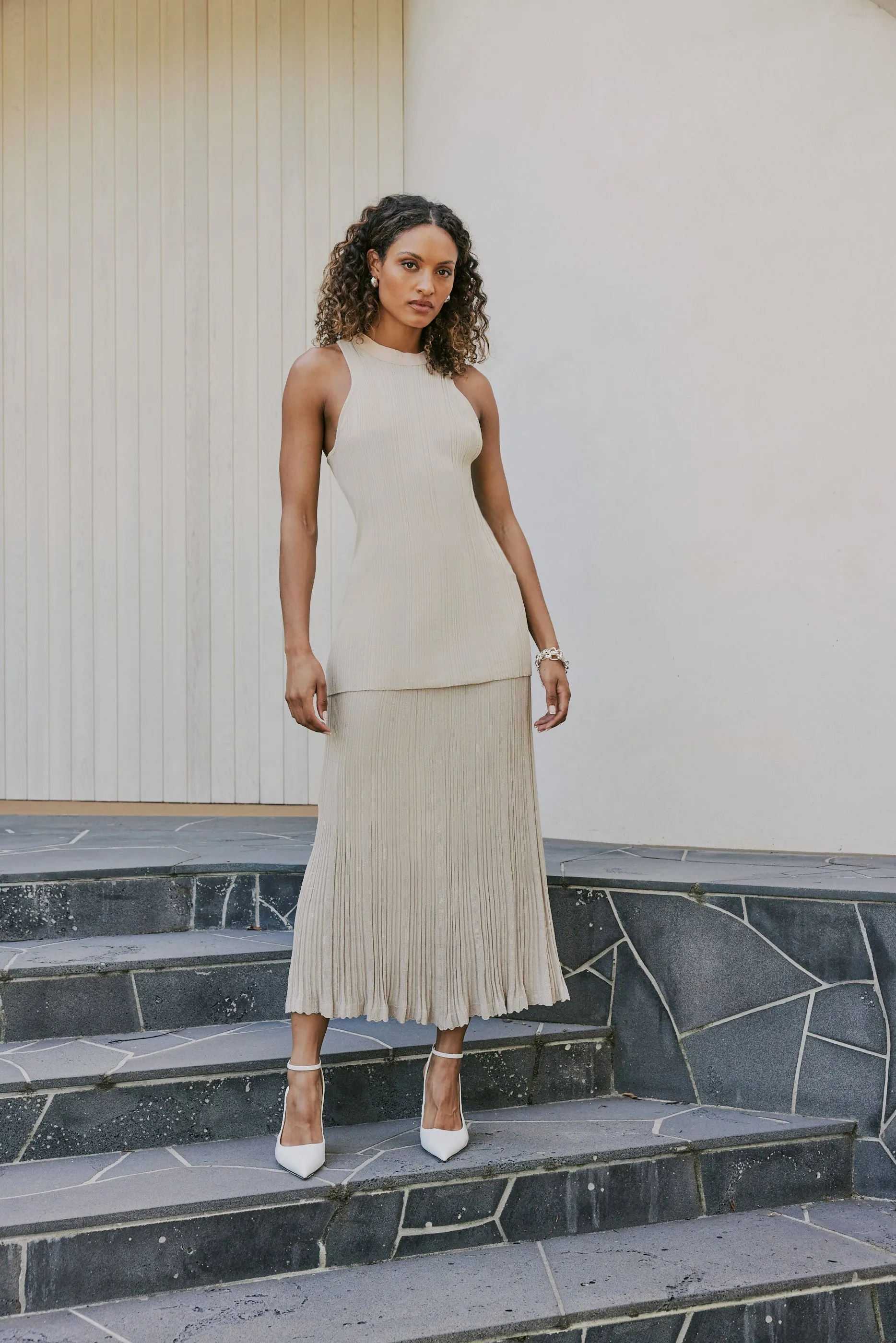 CURAAE Savannah Ribbed High Neck Sleeveless Knit Set In Beige