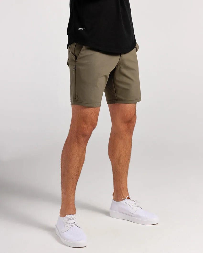 Everyday Short <!-- Size 30 -->