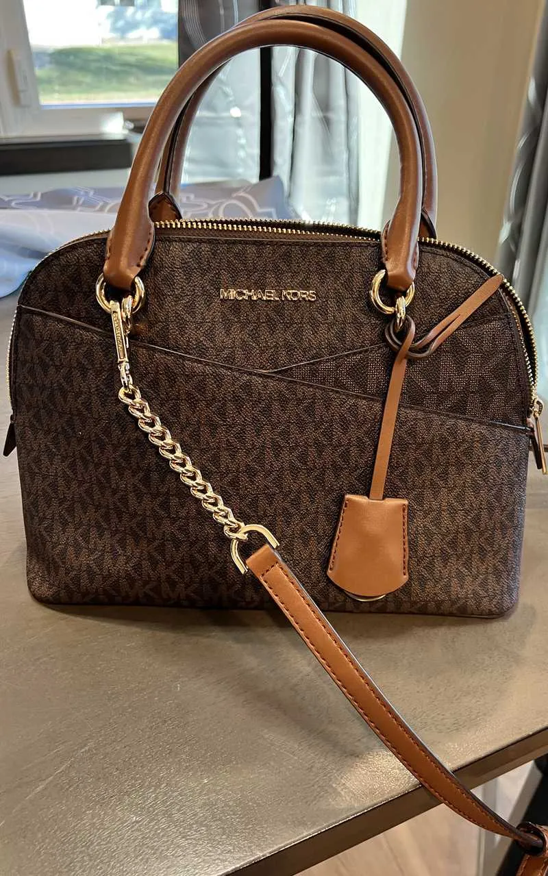 Jet Set Medium Logo Dome Satchel