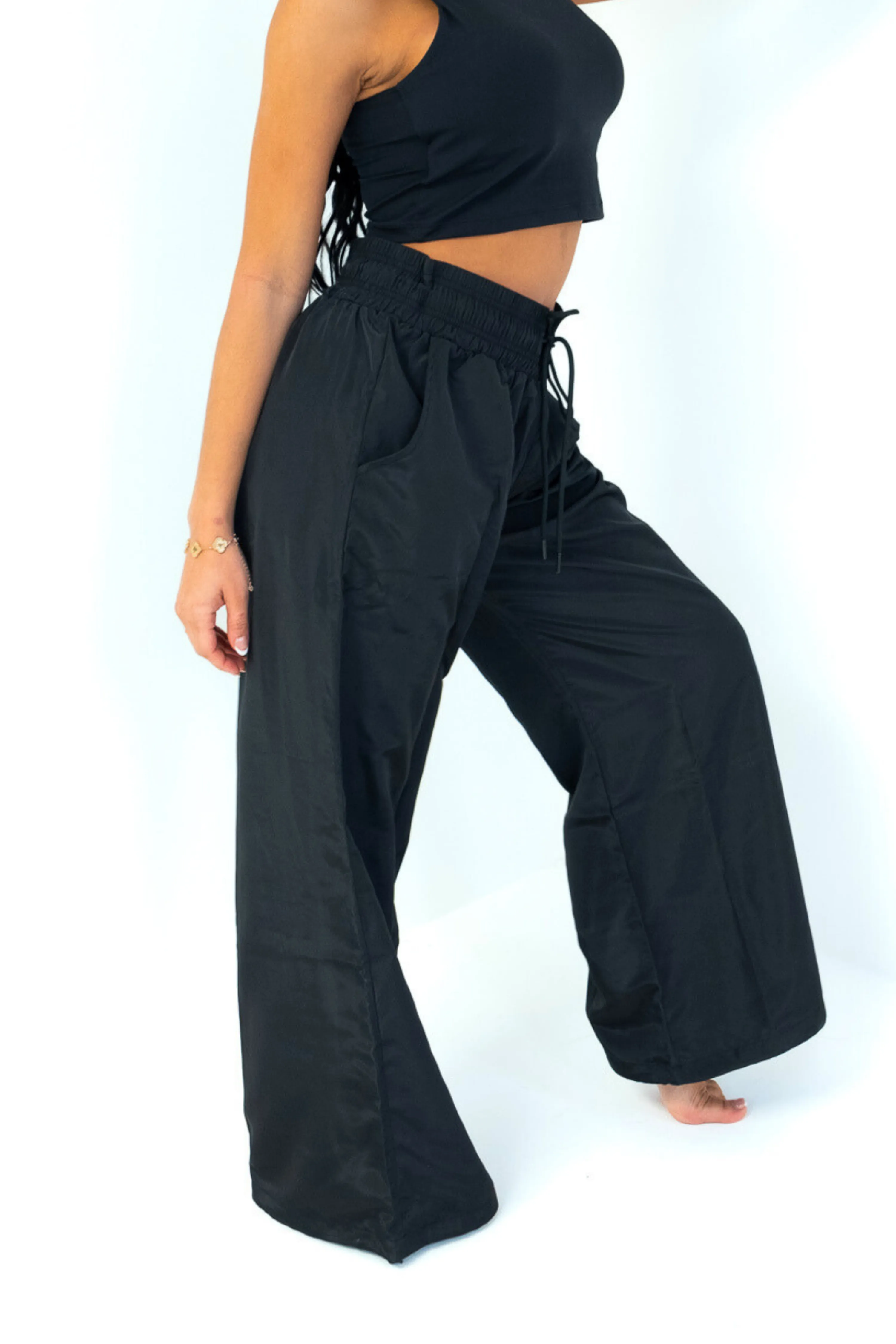 Lightweight Parachute Pants Black