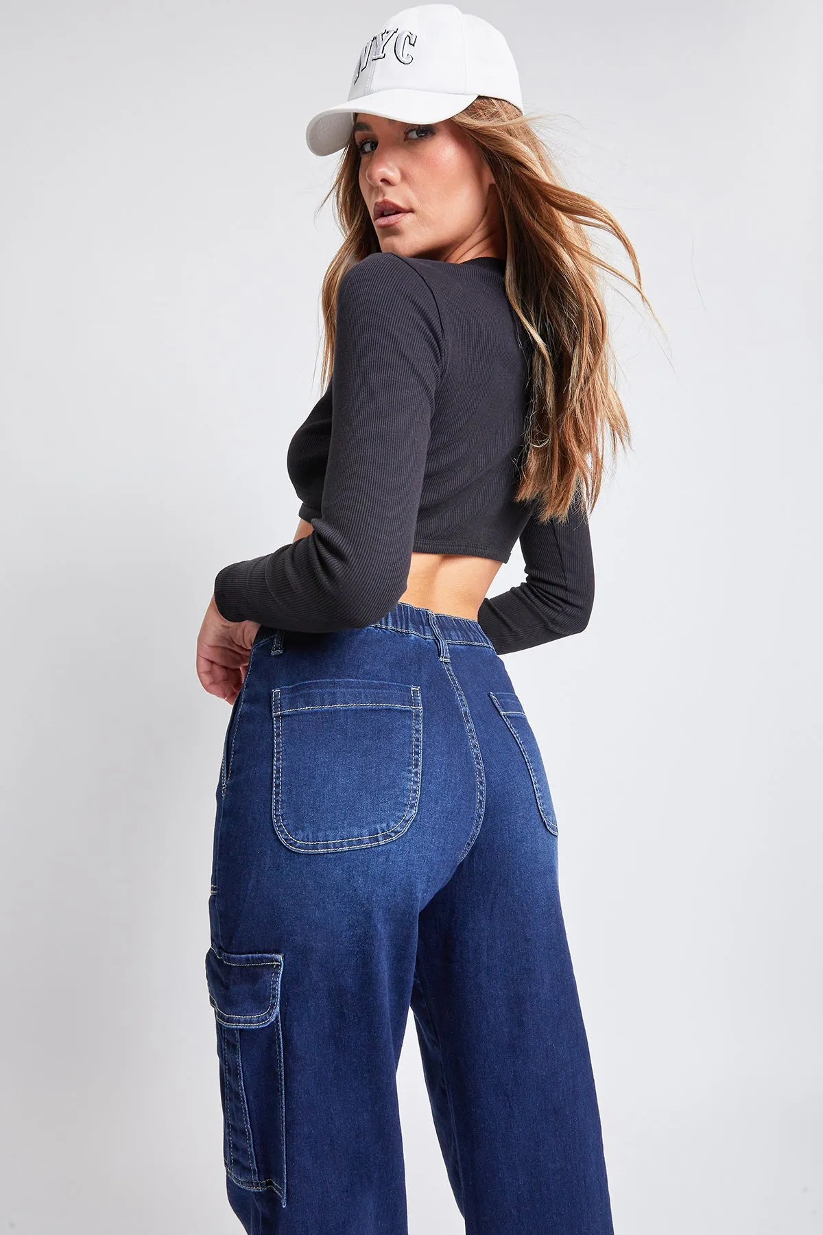 Women´s Elastic Waist Straight Leg Cargo Jean